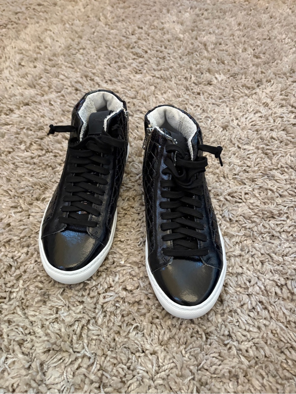 P448 women’s black irridescant Black High-Top Leather Sneakers
